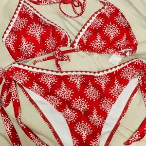 Cupshe Red and White Patterned Bikini Set